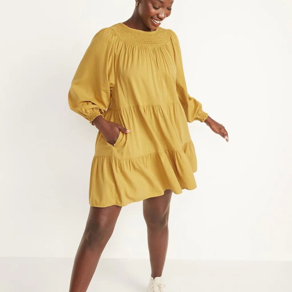 Old Navy Waist-Defined Crinkle-Textured Long-Sleeve Midi Dress/ 2X.